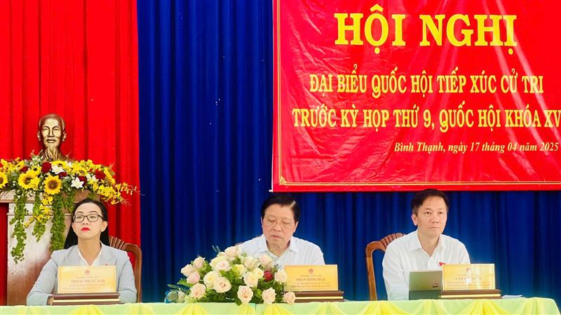 Đoàn ĐBQH tỉnh Lâm Đồng tiếp xúc xử tri xã Bình Thạnh, huyện Đức Trọng
