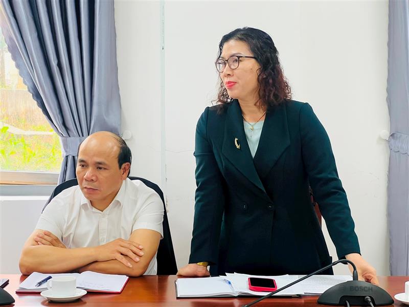 Các đại biểu tham dự phát biểu ý kiến đề xuất, kiến nghị tại buổi làm việc