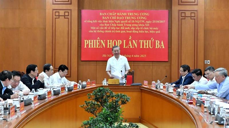 Tổng Bí thư Tô Lâm chủ trì phiên họp. Ảnh: NHÂN DÂN