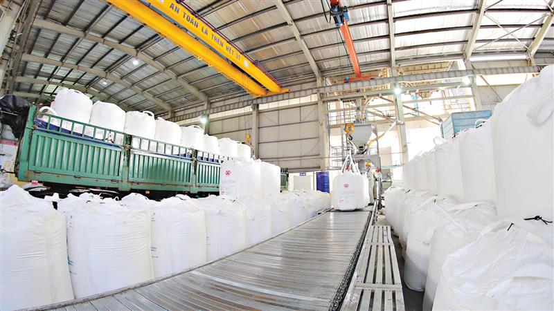 Lâm Đồng và Đắk Nông hiện tại đang là địa phương có trữ lượng bô xít lớn hàng đầu và đang có 2 dự án bô xít đã vận hành lớn nhất cả nước