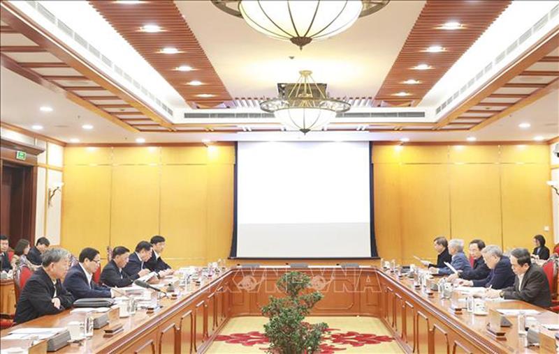 Quang cảnh cuộc họp