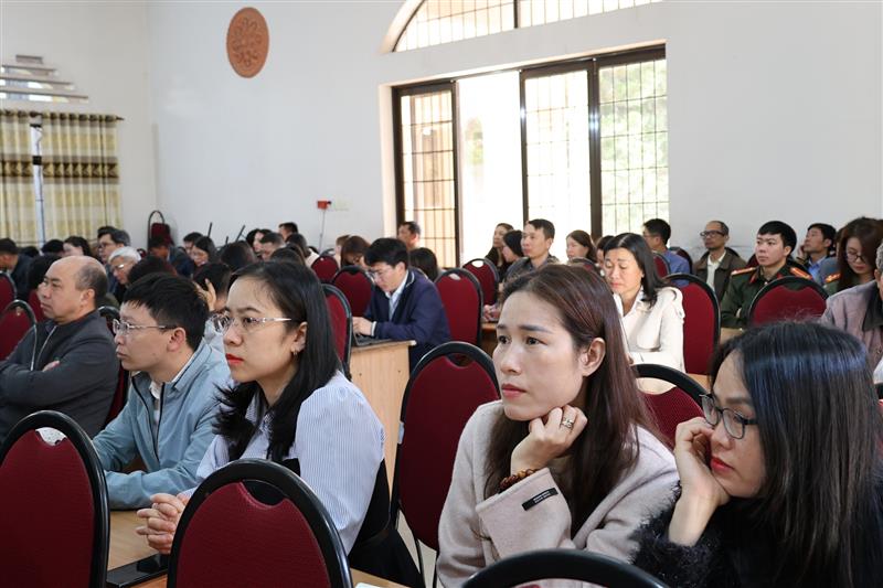 Các đại biểu tham dự lớp bồi dưỡng