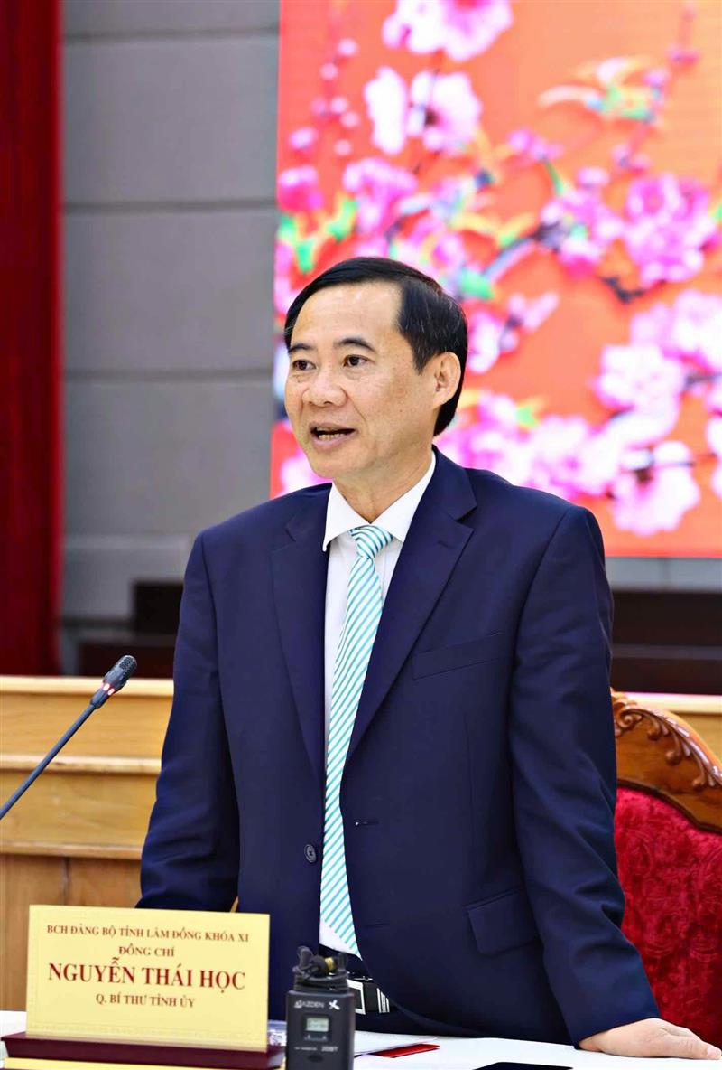Đồng chí Nguyễn Thái Học - Quyền Bí thư Tỉnh uỷ phát biểu
