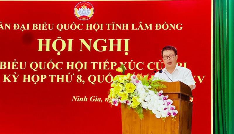 Phó Chủ tịch UBND tỉnh Lâm Đồng Nguyễn Ngọc Phúc tiếp thu, giải trình những nội dung thuộc thẩm quyền