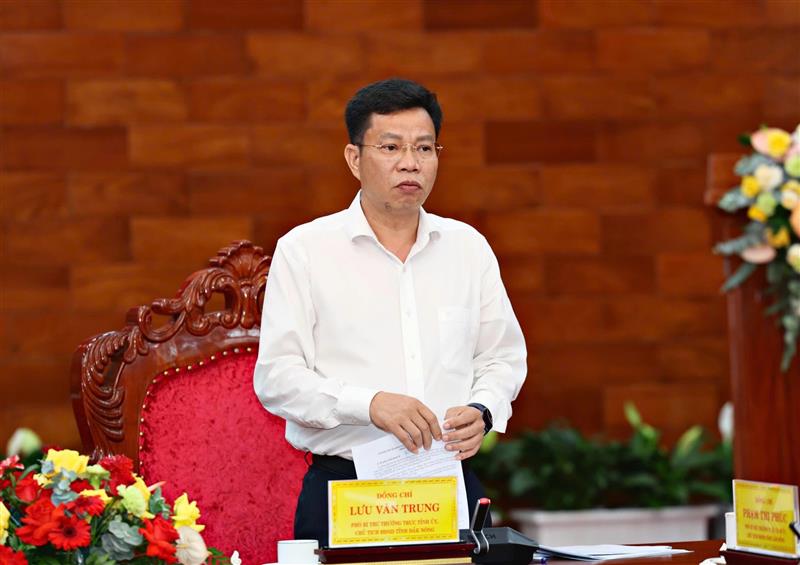 Đồng chí Lưu Văn Trung - Phó Bí thư Thường trực Tỉnh uỷ, Chủ tịch HĐND tỉnh Đắk Nông phát biểu