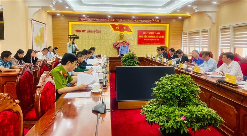 Quang cảnh Phiên họp thứ 10