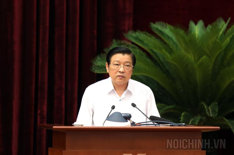 Đồng chí Phan Đình Trạc, Ủy viên Bộ Chính trị, Bí thư Trung ương Đảng, Trưởng Ban Nội chính Trung ương, Phó Trưởng ban Thường trực Ban Chỉ đạo Trung ương về phòng, chống tham nhũng, tiêu cực tại Hội nghị toàn quốc tổng kết 10 năm công tác phòng, chống tham nhũng, tiêu cực ngày 30/6/2022 (ảnh Đặng Phước)