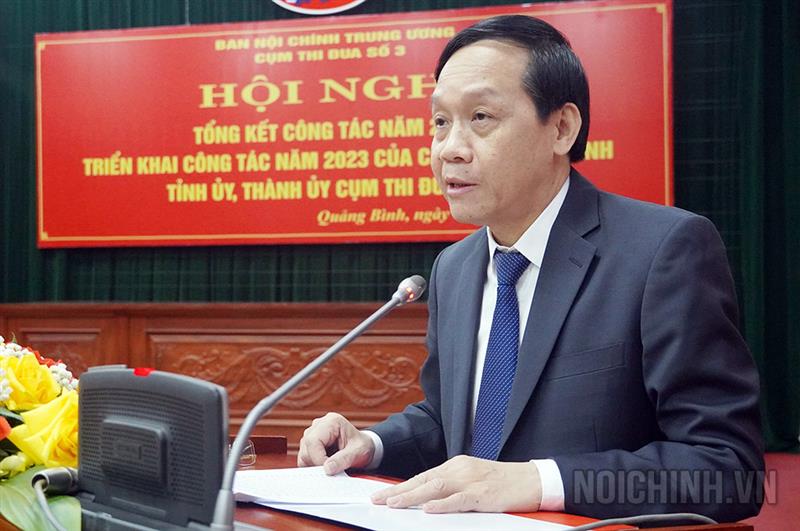 Đồng chí Nguyễn Thanh Hải, Phó trưởng Ban Nội chính Trung ương phát biểu kết luận Hội nghị