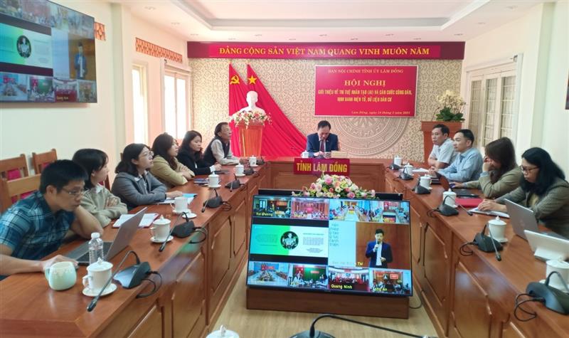 Cán bộ, công chức Ban Nội chính Tỉnh ủy Lâm Đồng tham dự Hội nghị