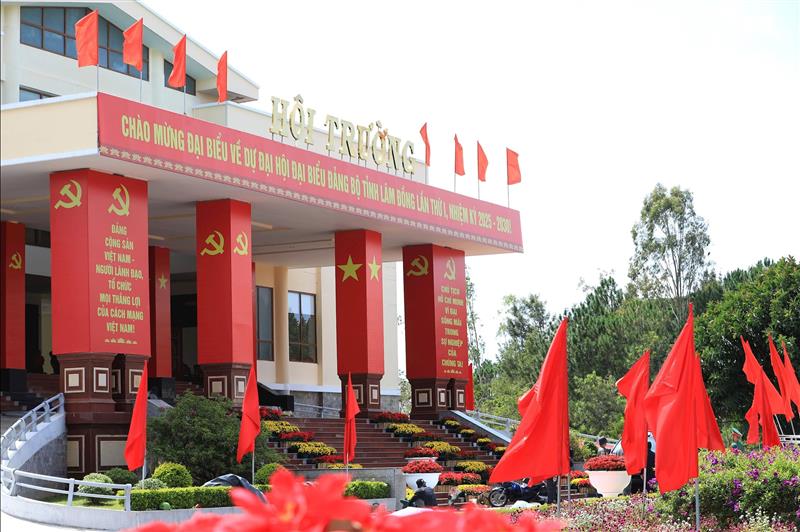 Hội trường 7/7 của Học viện Lục quân là nơi diễn ra Đại hội Hội trường 7/7 của Học viện Lục quân là nơi diễn ra Đại hội